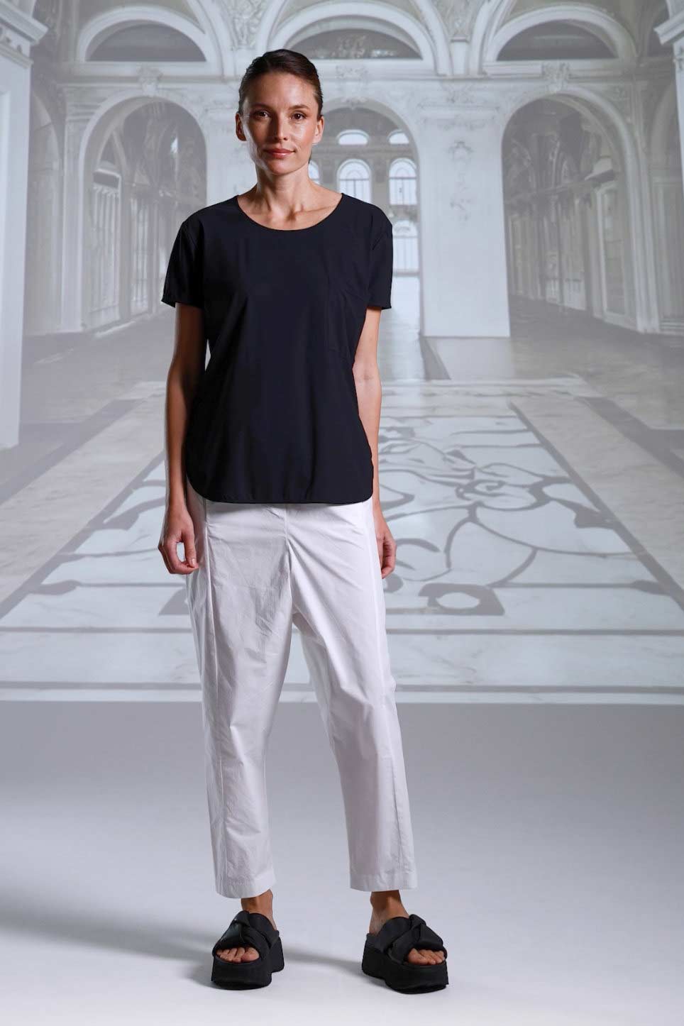 Pants 26153 white black kurkuma Shirt 26022 white sabbia navy black