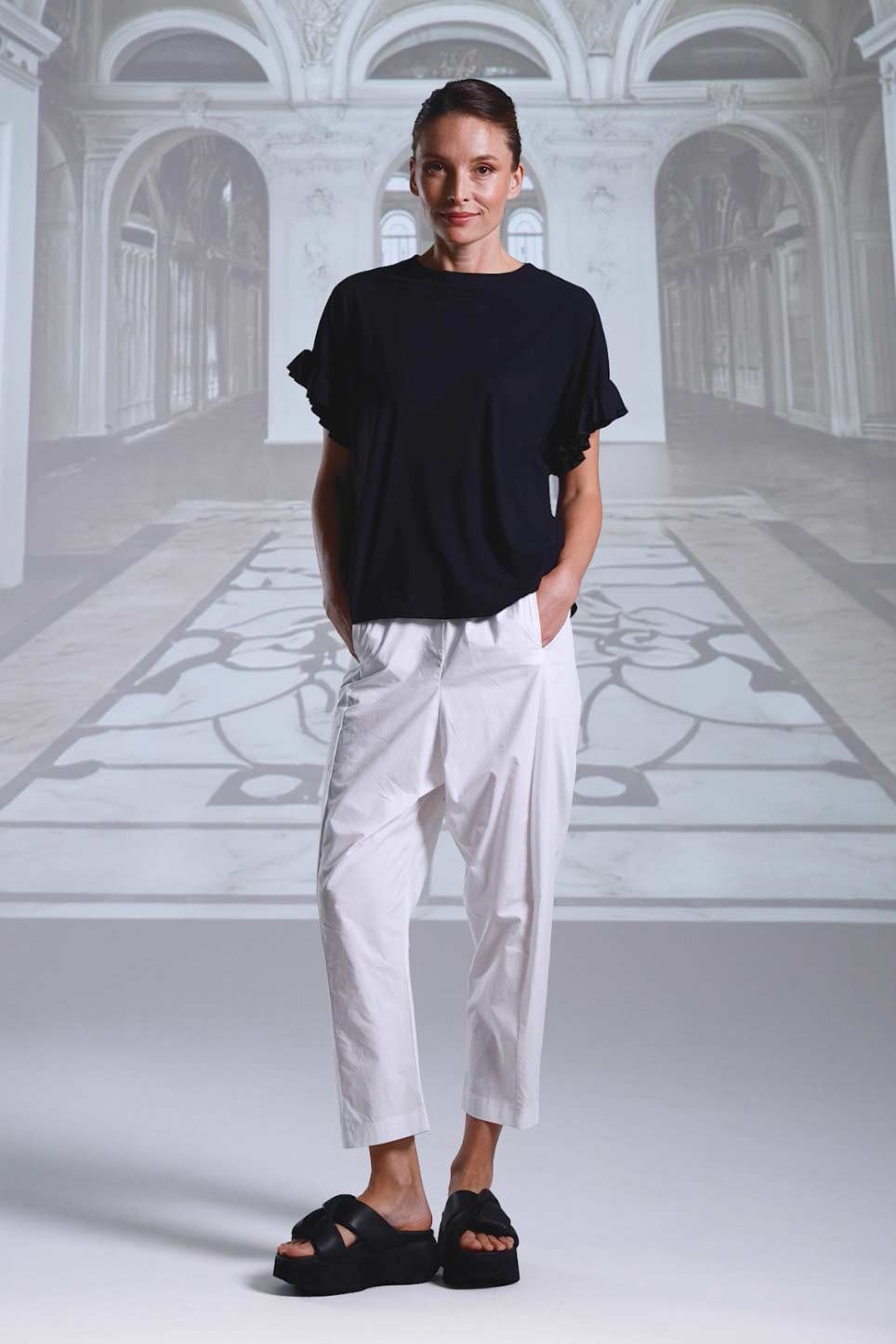 Pants 26153 white black kurkuma Shirt 26027 white sabbia navy black