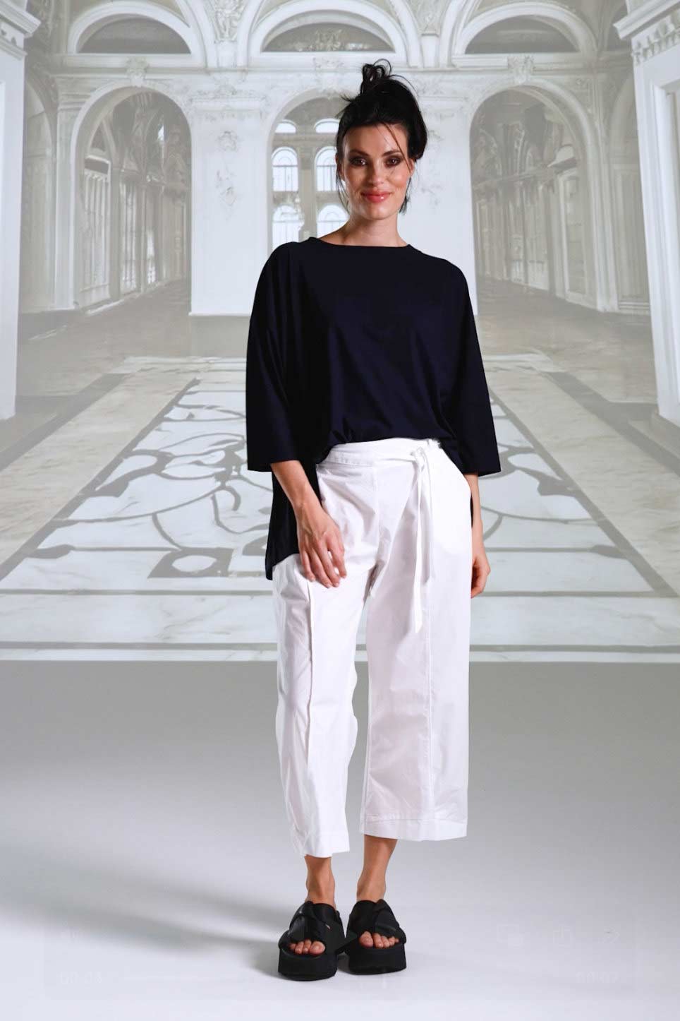 Pants 26154 white kurkuma black Shirt 26062 sabbia white navy black