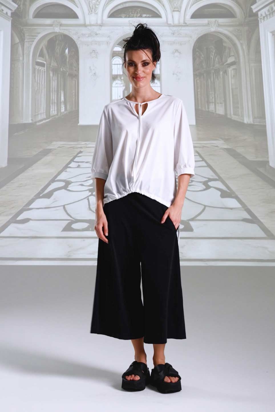 Hose 26021 sabbia weiß navy schwarz Shirt 26042 sabbia weiß navy schwarz