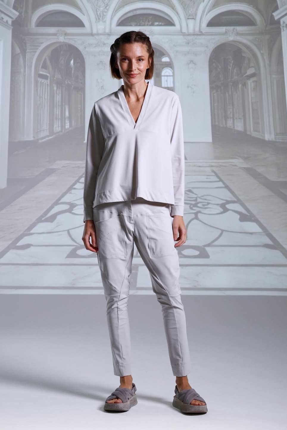 Hose 26006 greige schwarz Shirt 26004 greige schwarz