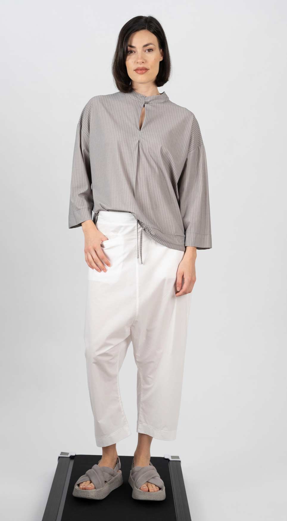 Shirt 25003 orig Pants 25124 white black