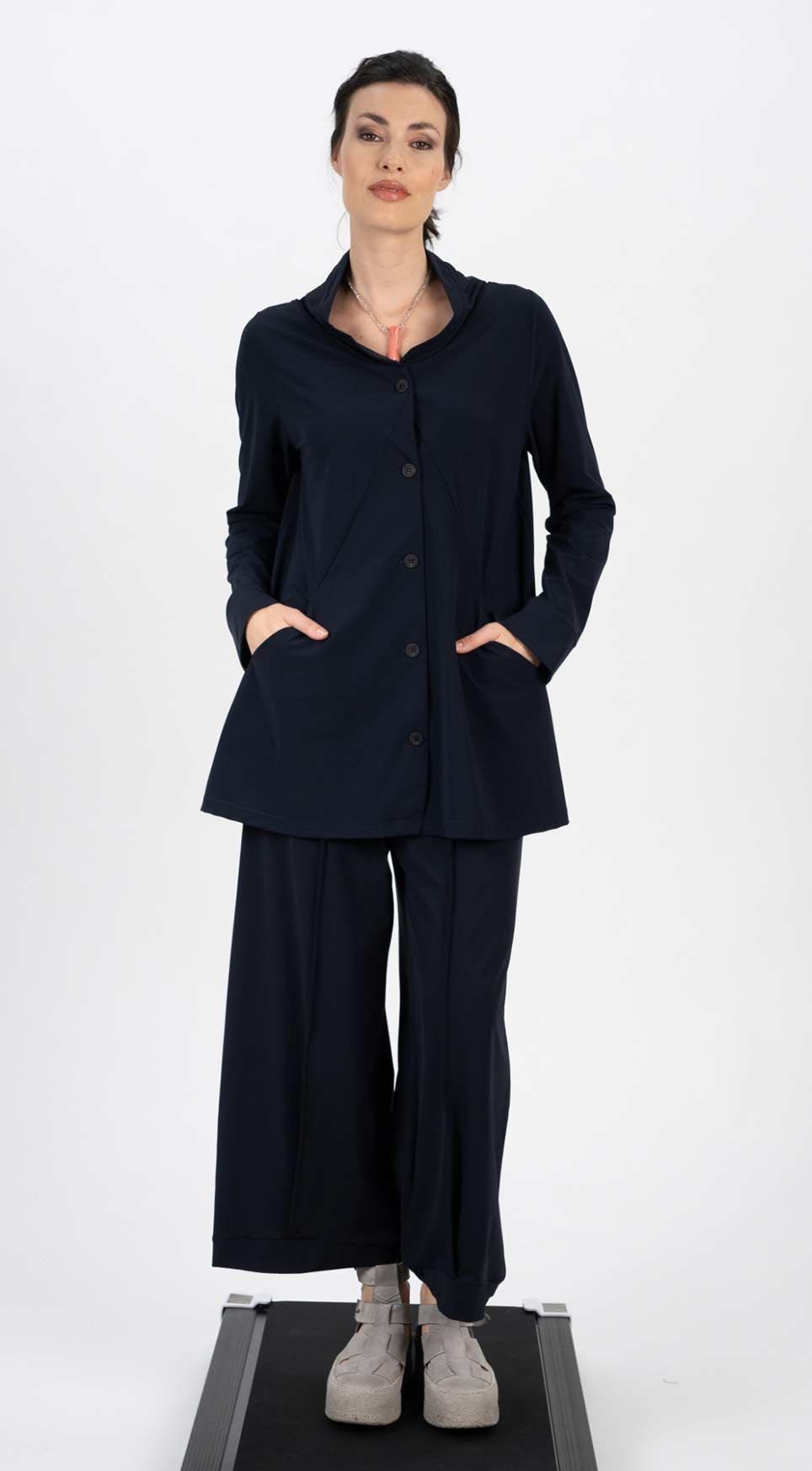 Jacket 25076 light grey navy black white Pants 25074 light grey navy black white