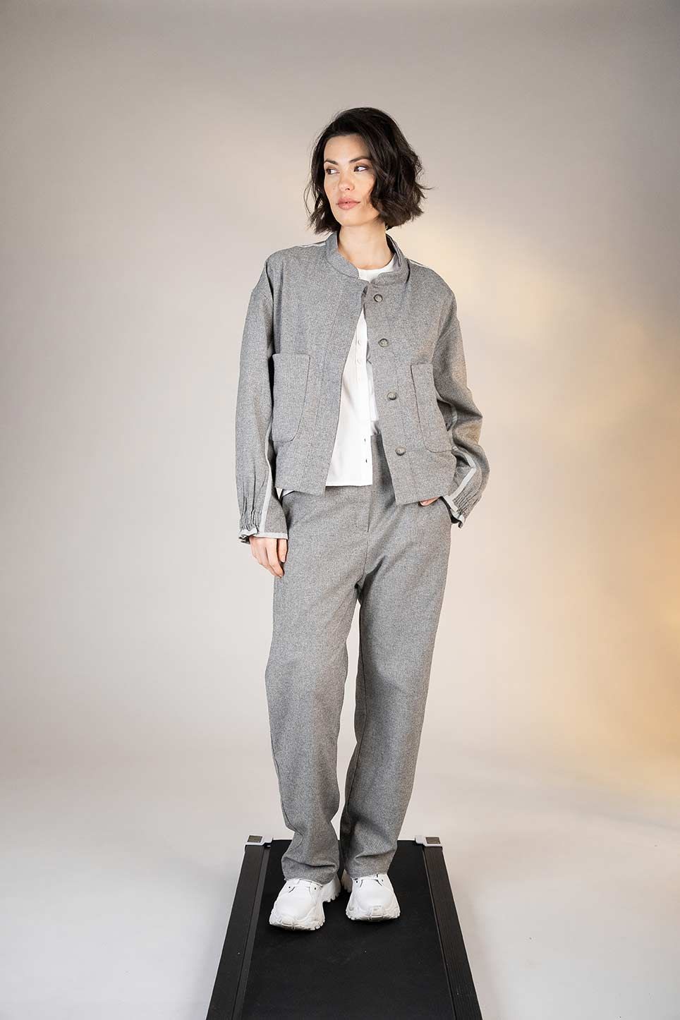 Pants 25643 orig Blouse 25613 black white Jacket 25642 orig