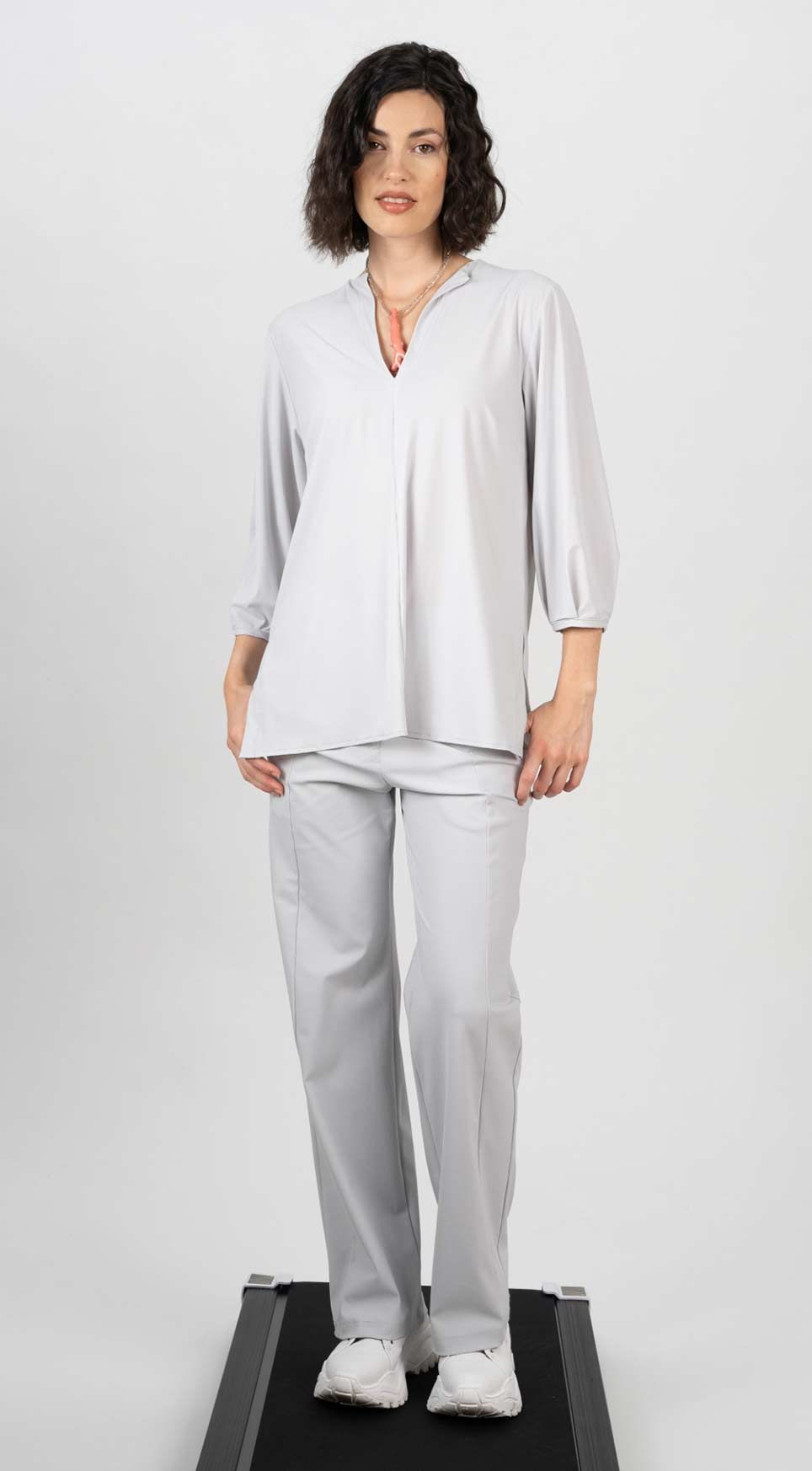 Shirt 25083 light grey navy black white Pants 25088 light grey navy black white