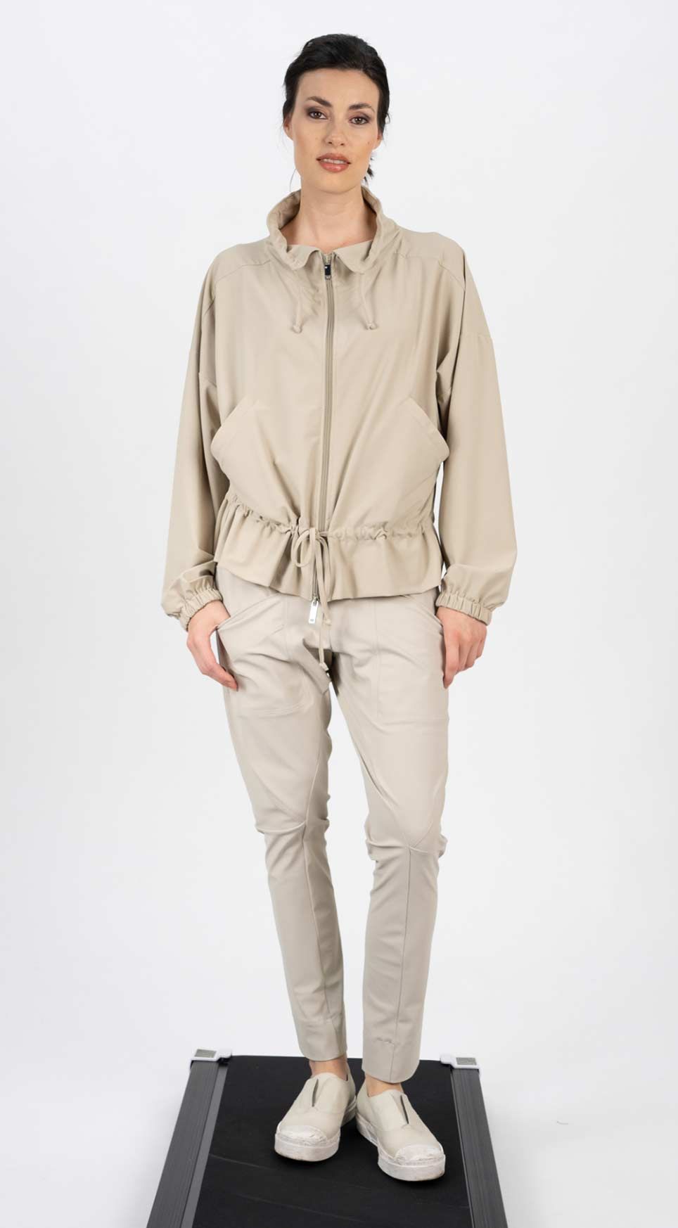 Jacket 25012 beige black Pants 1010 light grey grau nature navy black white