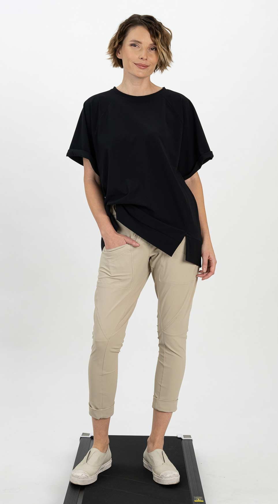 Shirt 25014 beige black Pants 25010 beige black